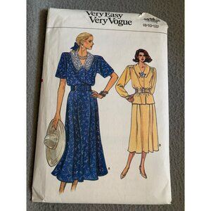 Vintage Very Easy Vogue Sewing Pattern 8936 For Womens Dresses Size 8-10-12 1987